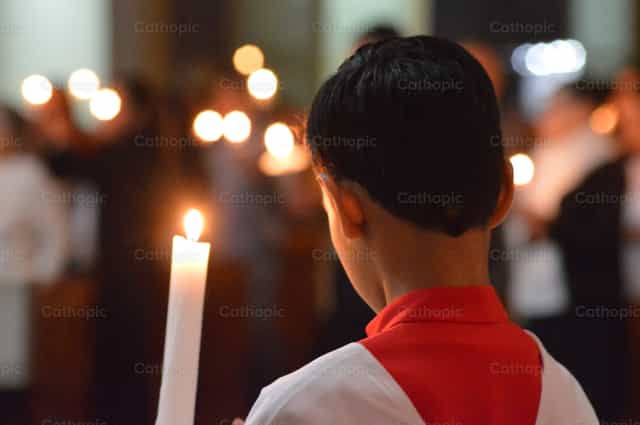Testimonio - Banco de imágenes católicas - Fotografía por Rosela Portuguez