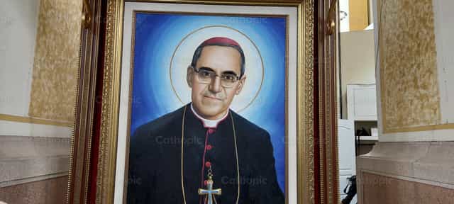 Monsignore Oscar Arnulfo Romero - Katholische Stockfotos - Foto von Sara Larín