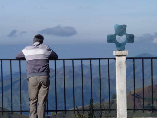 Contemplación - Banco de imágenes católicas - Fotografía por Alí Villarroel