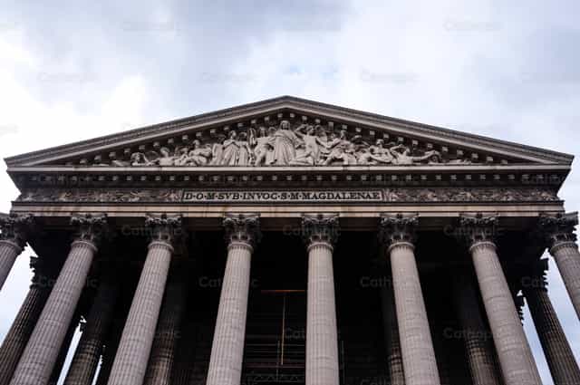 The church of La Madeleine - Catholic stock images - Photo by Ana Carolina Escobar Arce