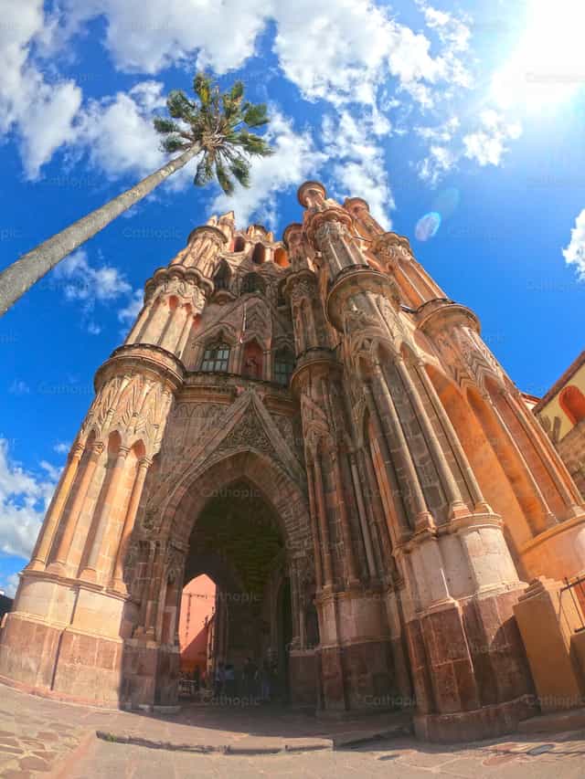 Iglesia de San Miguel de Allende - Banco de imágenes católicas