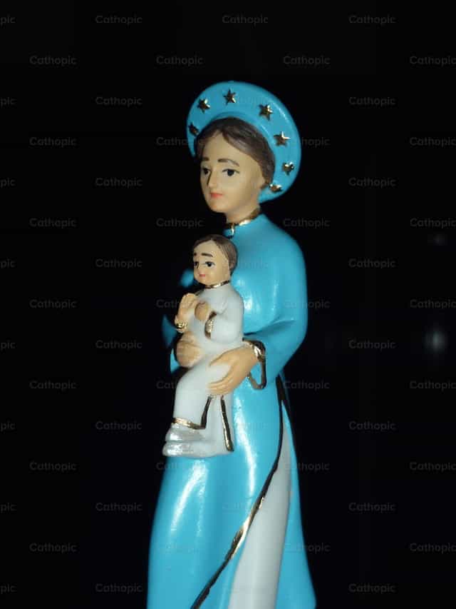 Maria con el Divino Nino - Banco de imágenes católicas