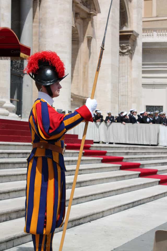 Guardia del Papa - Banco de imágenes católicas