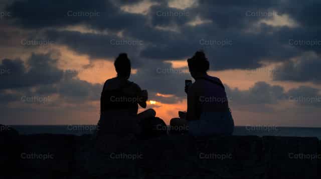 Atardecer - Banco de imágenes católicas - Fotografía por Diego Zamudio