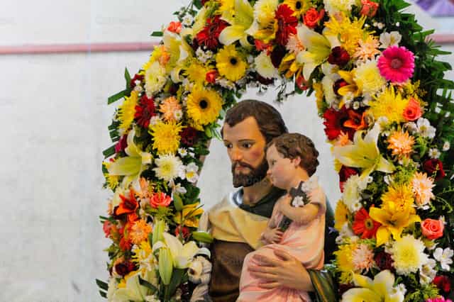 Fleurs de saint Joseph - Images catholiques de stock
