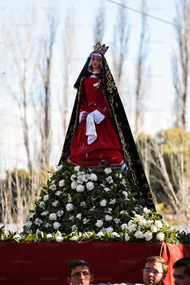 Processione latina dell’Addolorata - Immagini stock cattoliche