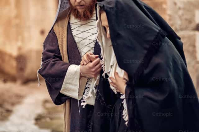 San Juan consolando a la Virgen María - Banco de imágenes católicas - Fotografía por Antonio Gravante