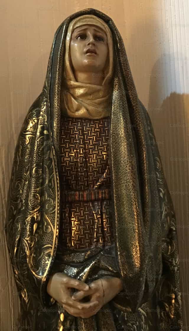 Maria, ang Birheng Mapighati - Mga Catholic stock image