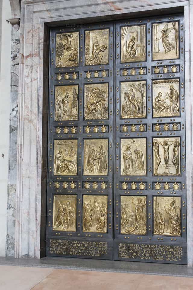 Puerta Santa - Banco de imágenes católicas - Fotografía por Ercaba Pavoniano