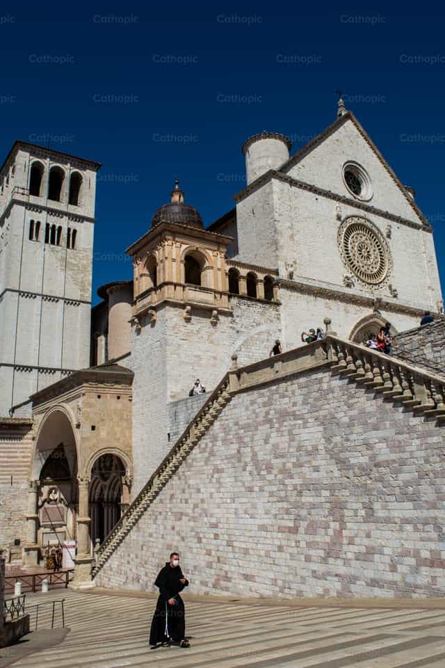 Basilique Saint-François-d’Assise - Images catholiques de stock