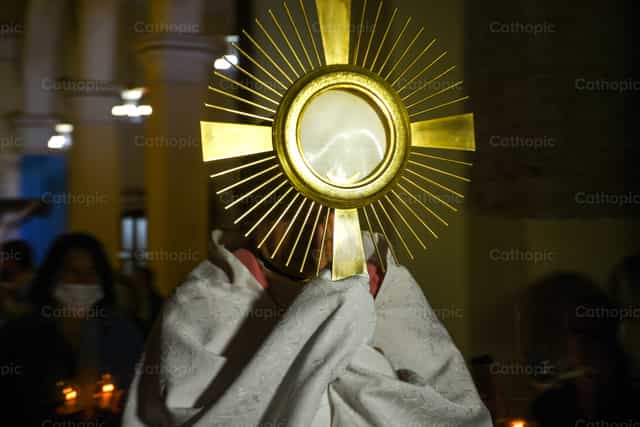 Mapalad na Sakramento - Mga Catholic stock image