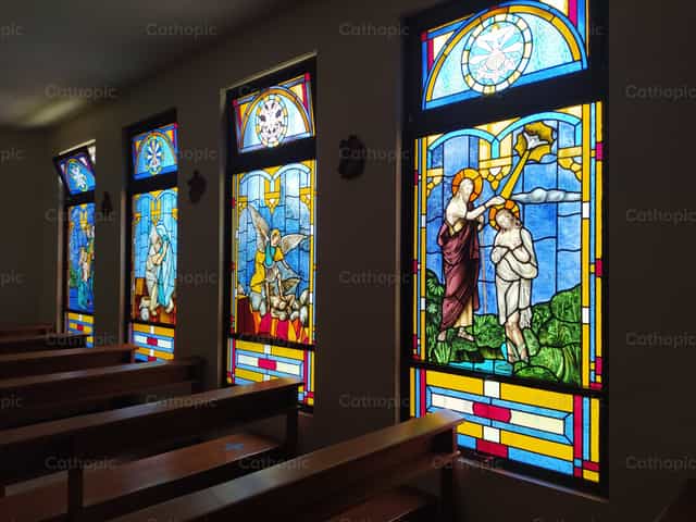 A Graça de Deus nos Sacramentos - Imagens católicas de stock