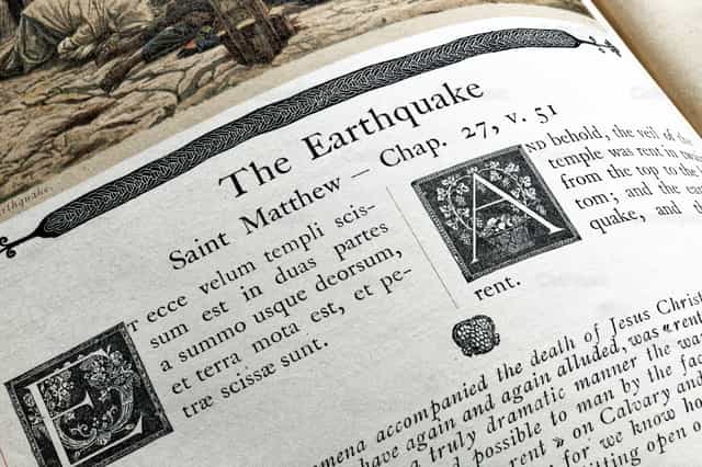 O Evangelho de São Mateus, capítulo 27 - Imagens católicas de stock - Foto de Bible and Art