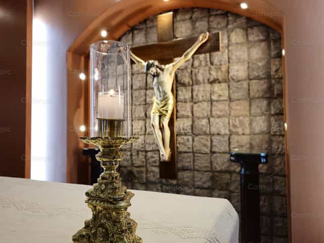 Kandila sa dambana - Mga Catholic stock image