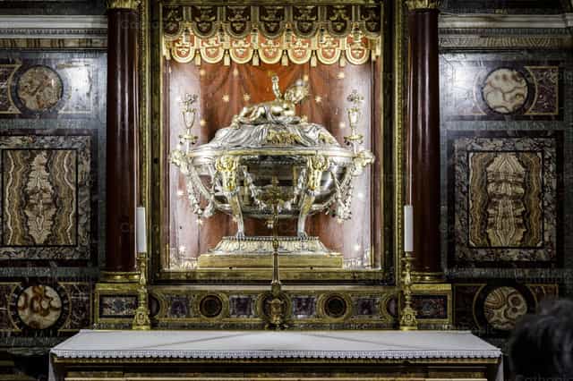 Sagrada Manjedoura dentro de Santa Maria Maggiore, Roma - Imagens católicas de stock - Foto de Paul Van Buekenhout