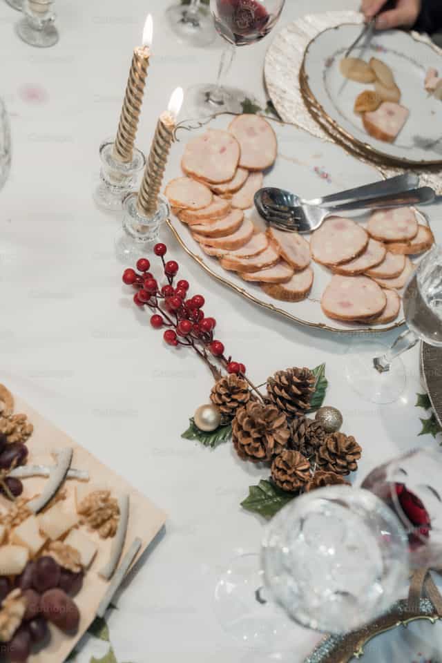 Comida do jantar de Natal - Imagens católicas de stock