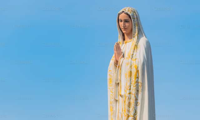 Escultura de Nuestra Señora de Fátima - Banco de imágenes católicas