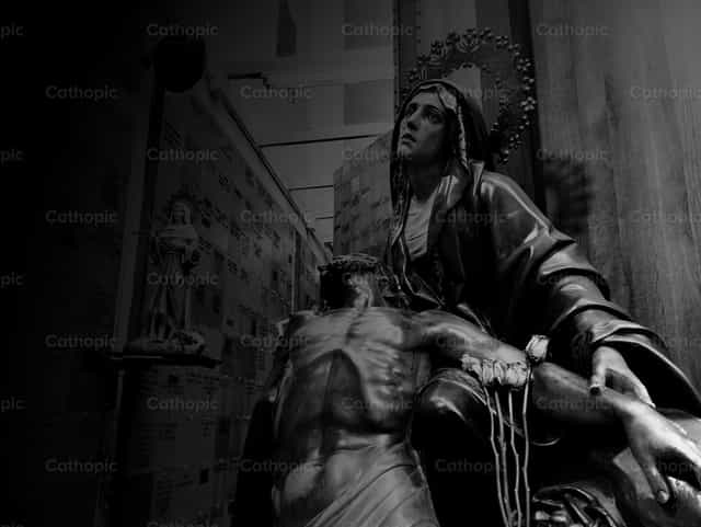 La Piedad - Banco de imágenes católicas - Fotografía por Carolina BR