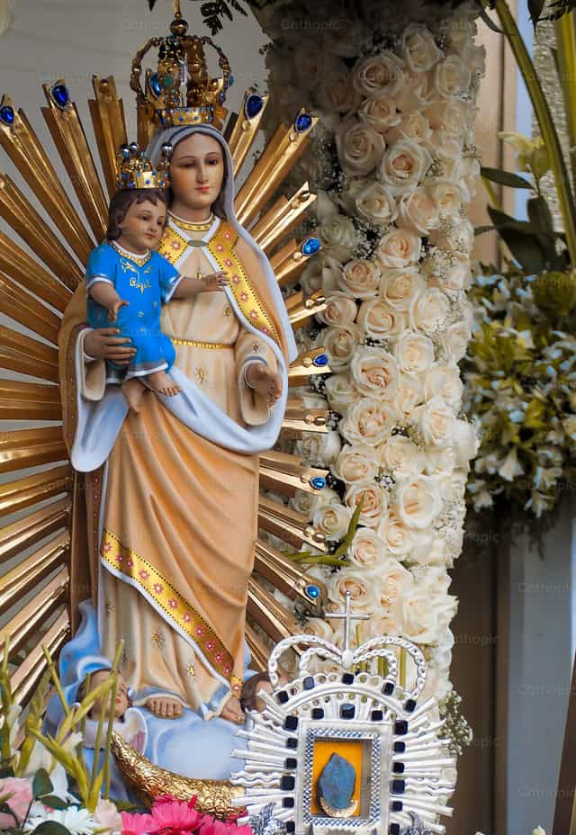 Vierge du Rocher Admirable - Images catholiques de stock