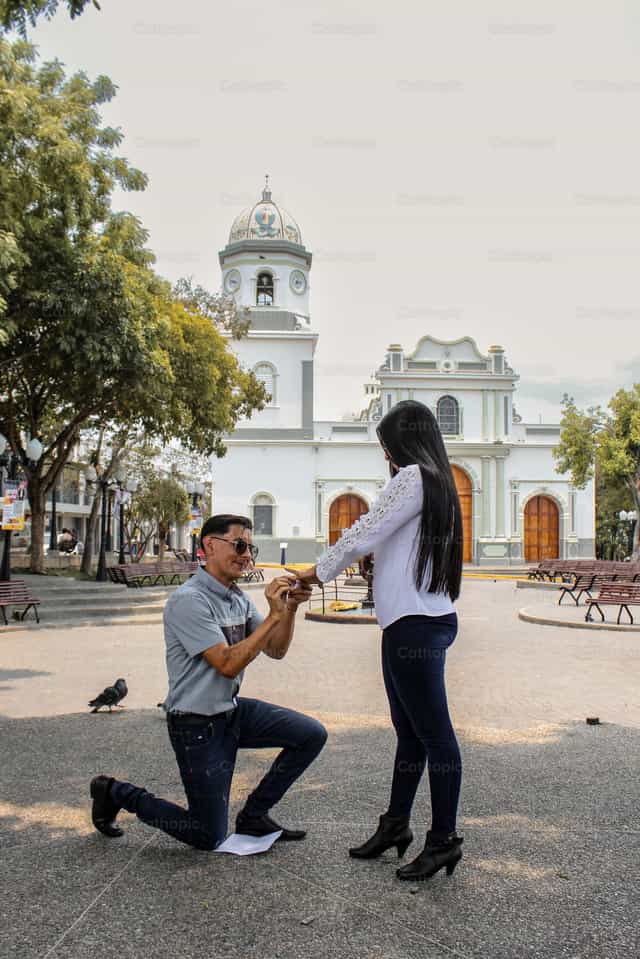 Pareja de novios Católicos - Banco de imágenes católicas - Fotografía por Andrés José Barbera Zambrano