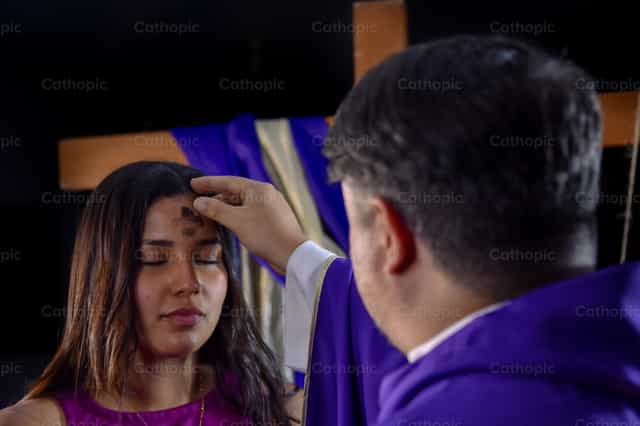 Conviértete y cree en el Evangelio - Banco de imágenes católicas - Fotografía por Miguel White