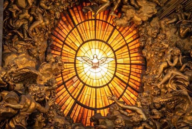 Holy Spirit and angels - Catholic stock images - Photo by Mario Sandoval