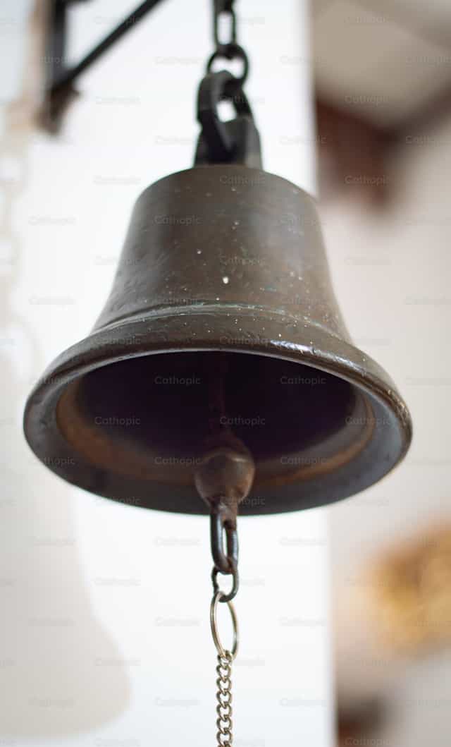 Campana - Banco de imágenes católicas - Fotografía por Carolina BR