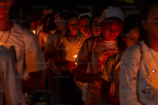 Procesion de las velas - Banco de imágenes católicas