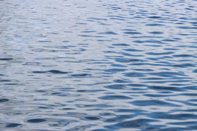 Agua - Banco de imágenes católicas - Fotografía por Frames Cristianos