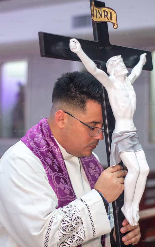 Viacrucis - Banco de imágenes católicas - Fotografía por Carlos Daniel