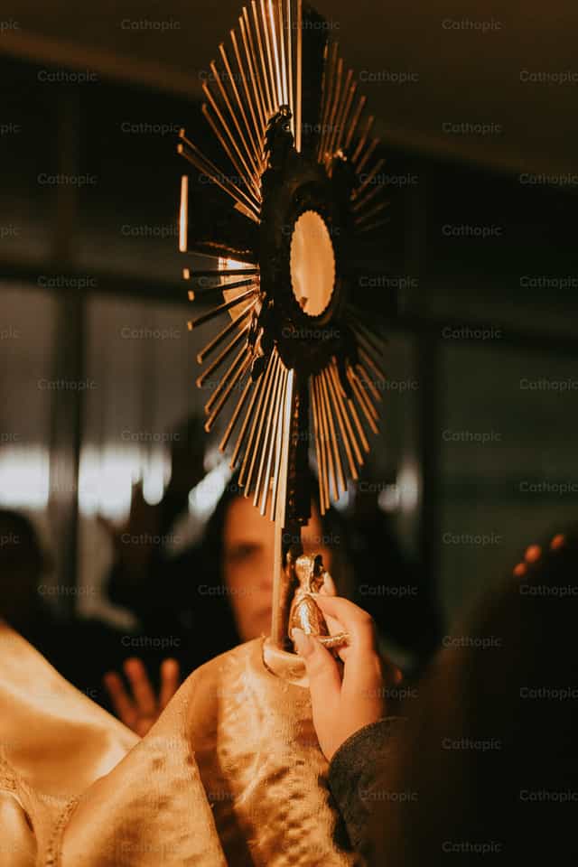 Conservation du Très Saint Sacrement - Images catholiques de stock