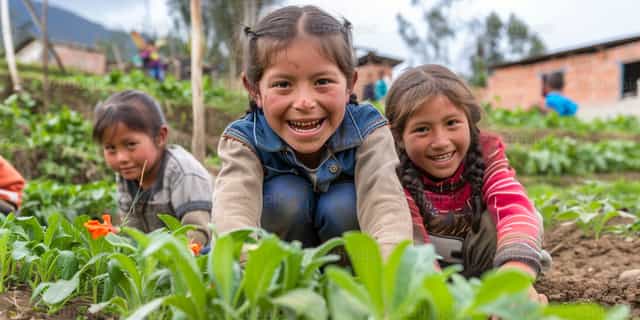 Niños felices - Banco de imágenes católicas