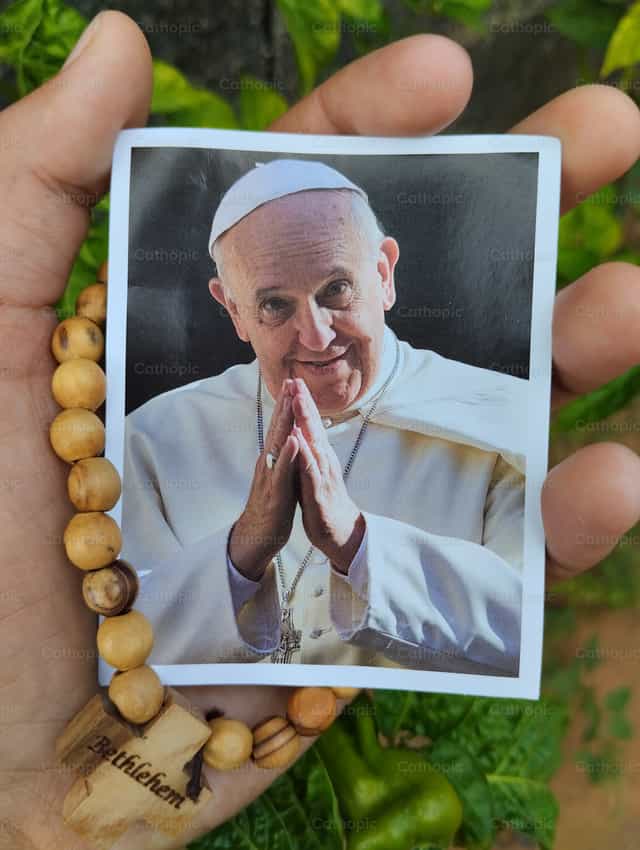 Fotografia Papa Francisco - Banco de imágenes católicas - Fotografía por Betania Colmenares