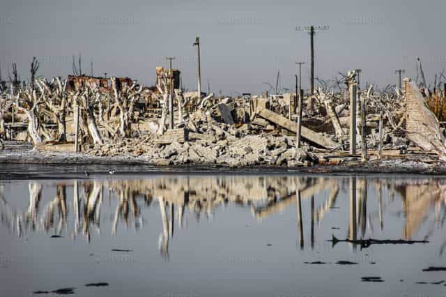 Ruinas - Banco de imágenes católicas