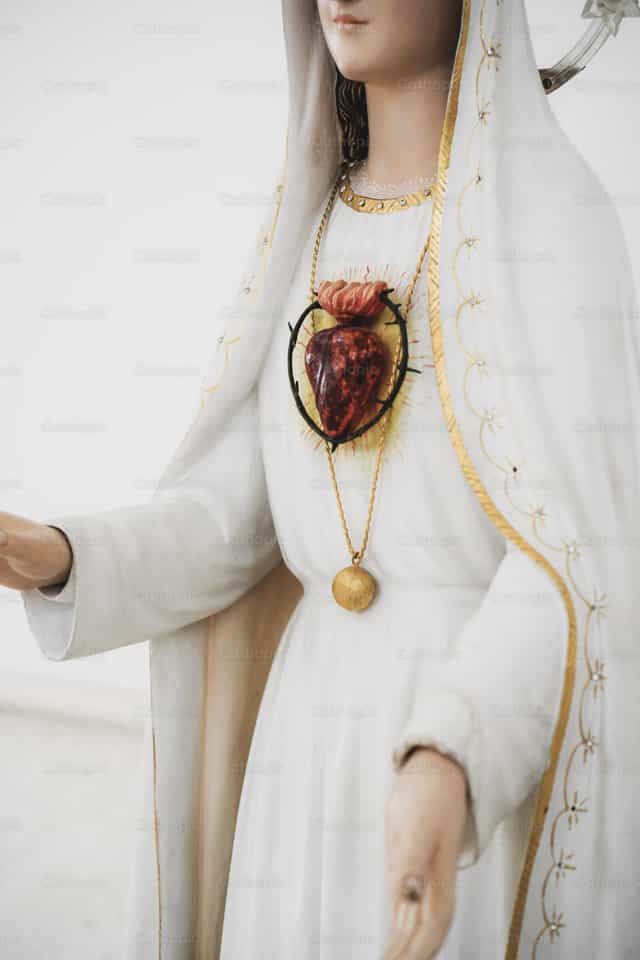 Nuestra Señora de Fátima - Banco de imágenes católicas - Fotografía por Jakov Pleše