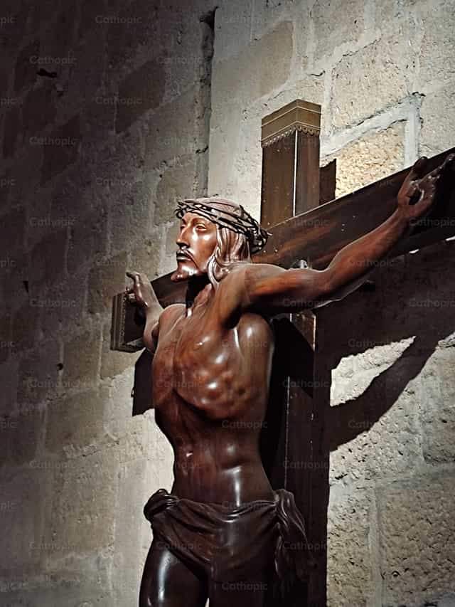 Crucifié et paix - Images catholiques de stock