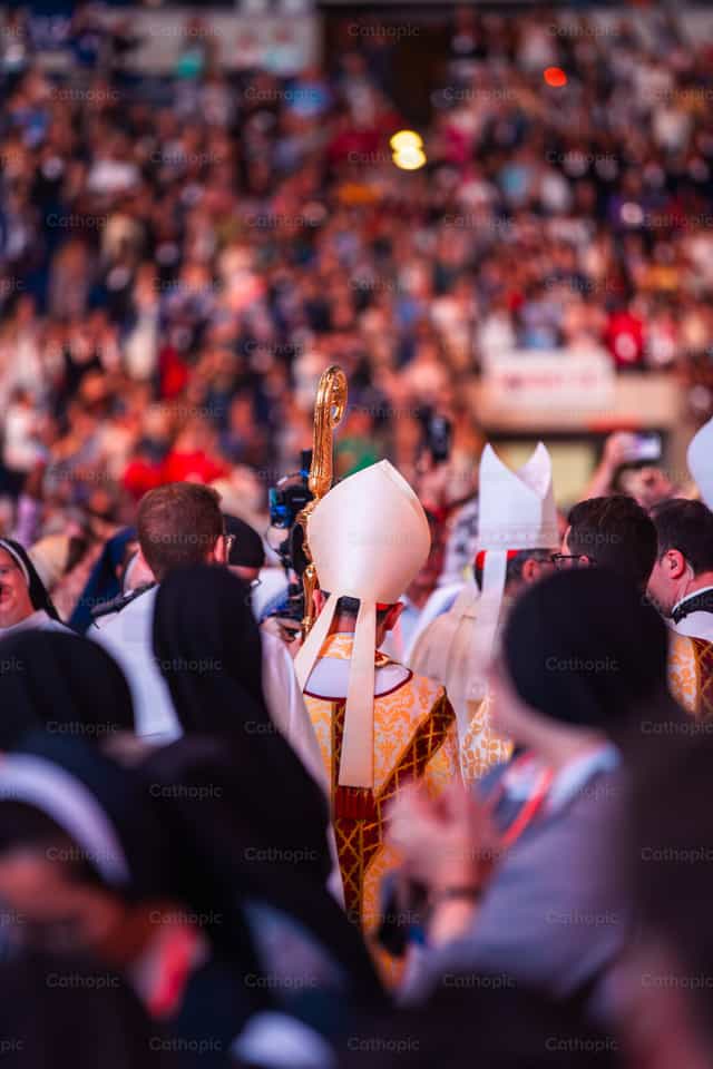 Kardinal Tagle beim Nationalen Eucharistischen Kongress - Katholische Stockfotos - Foto von Erick Macek