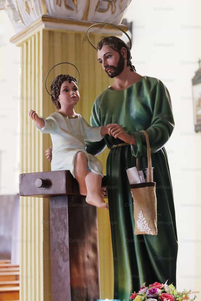Saint Joseph et l’Enfant - Images catholiques de stock