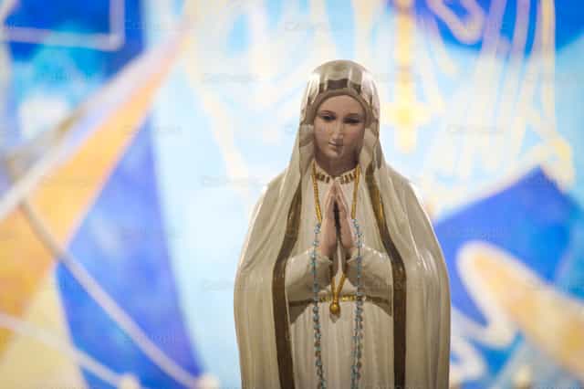 Nuestra Señora - Banco de imágenes católicas - Fotografía por Yandry Fernández Perdomo
