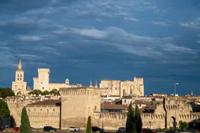 Palacio de los Papas, Aviñón - Banco de imágenes católicas