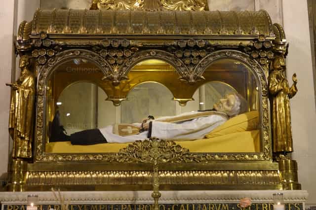 O Sacerdote de Ars - Imagens católicas de stock