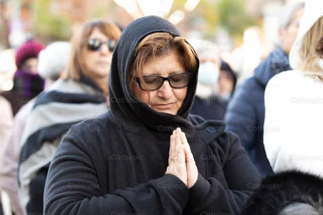 Sa panalangin - Mga Catholic stock image