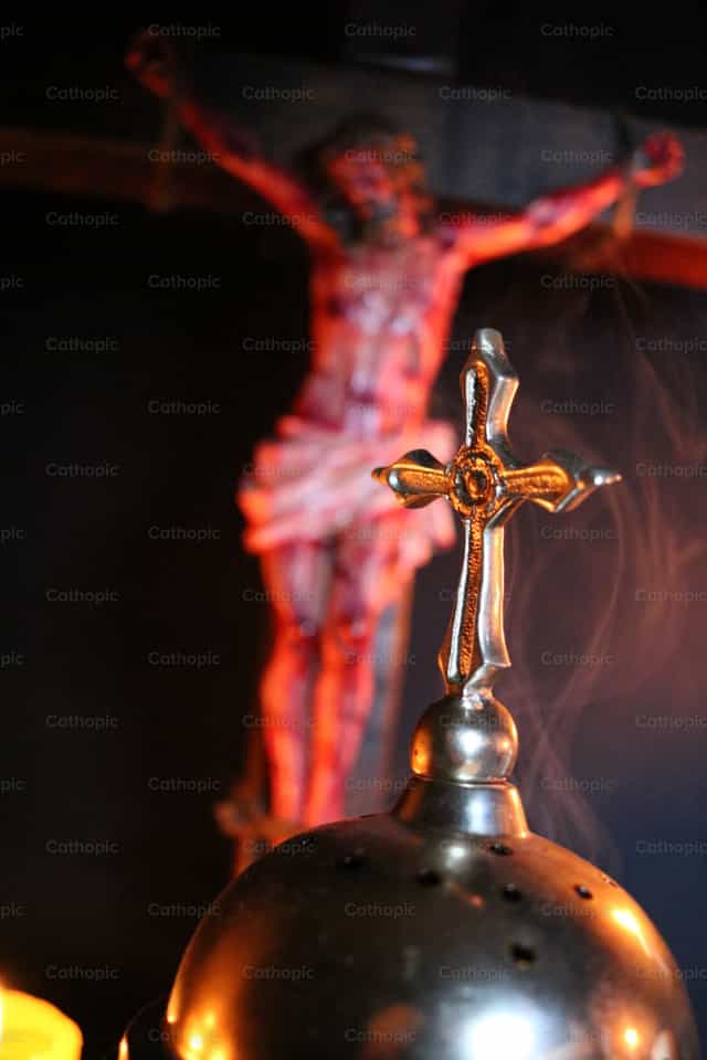 Cristo crucificado, toma 3 - Banco de imágenes católicas