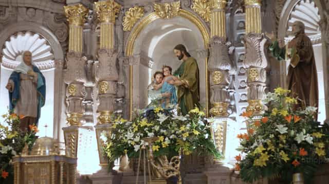 La Sagrada Familia - Banco de imágenes católicas
