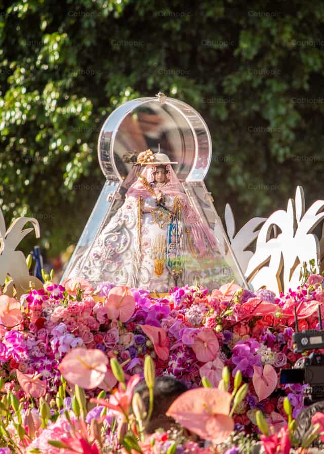 Virgen de Zapopan - Banco de imágenes católicas