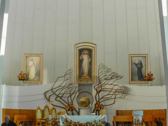 Santuario Divina Misericordia - Banco de imágenes católicas
