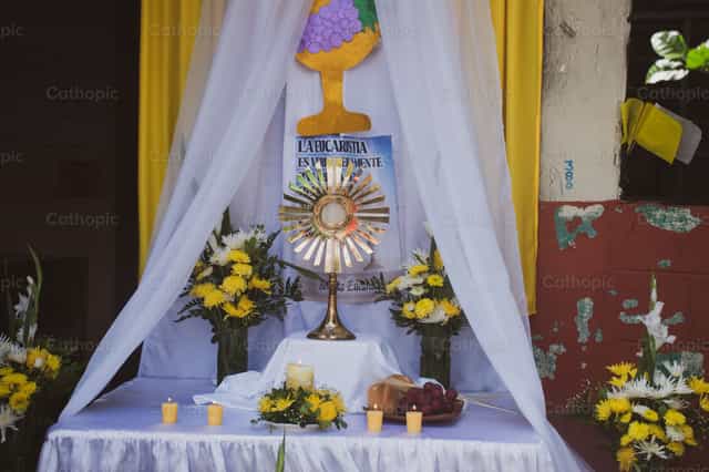 Altar de Corpus Christi - Banco de imágenes católicas