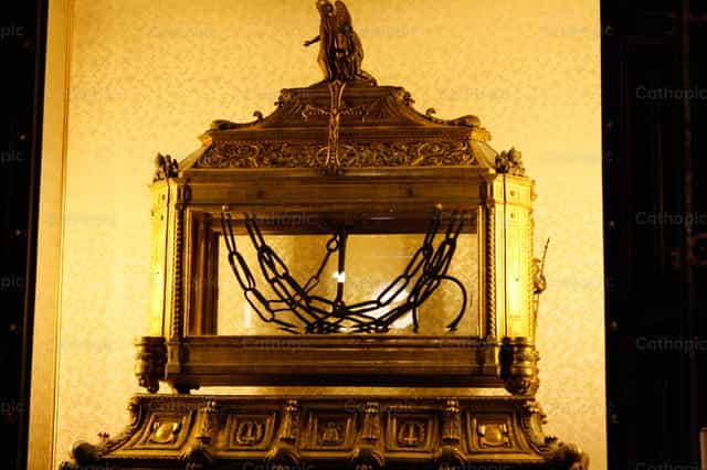 Cadeias de São Pedro - Imagens católicas de stock