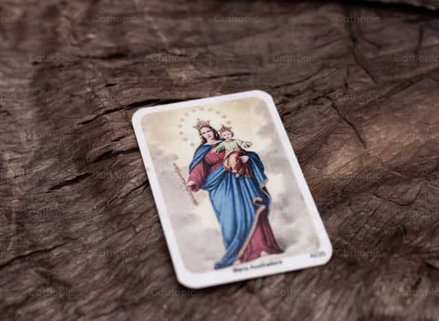 María Auxiliadora - Banco de imágenes católicas - Fotografía por Carolina BR