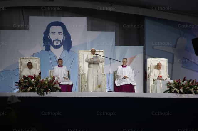 Papa Francisco en la JMJ Panamá 2019 - Banco de imágenes católicas - Fotografía por Yandry Fernández Perdomo